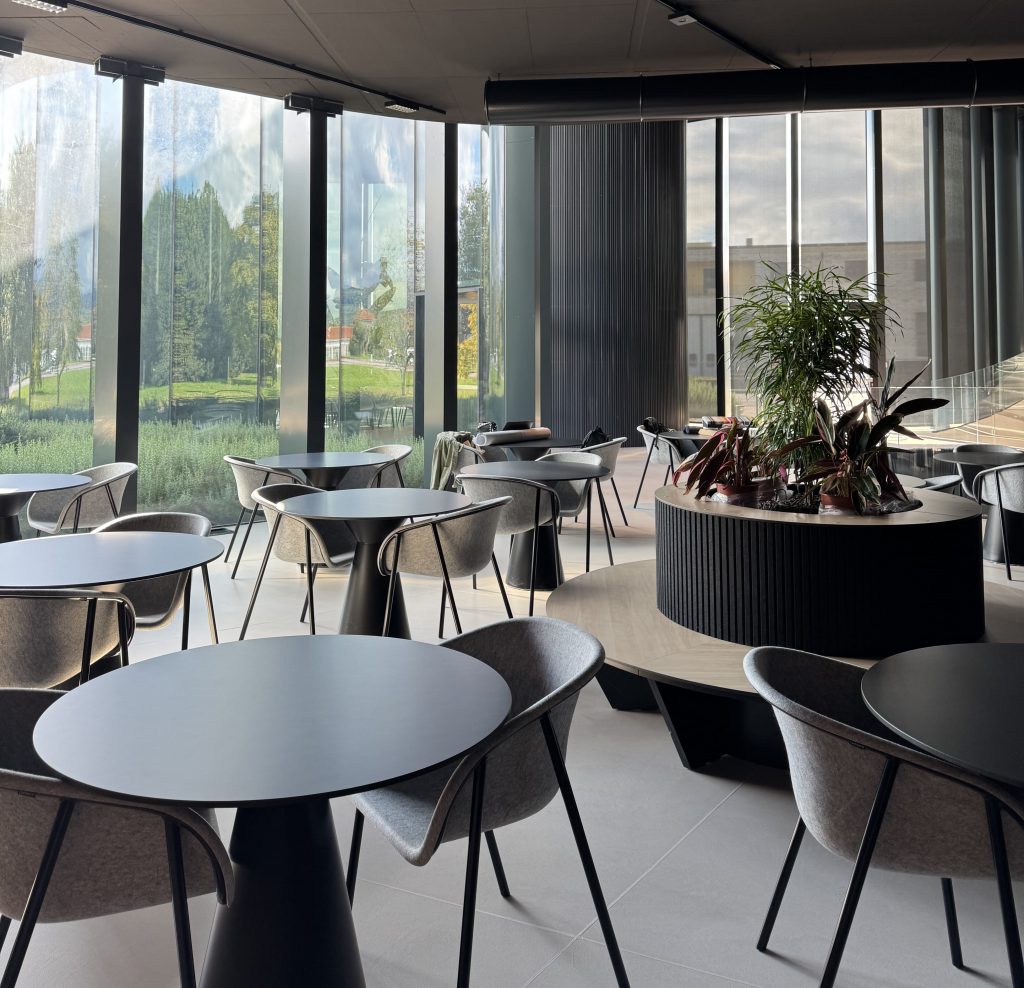 La pausa che crea valore: progettare un’area break in ufficio per il benessere e la condivisione 2 Progetto Zardini - Area break in ufficio - Mastruzzi.