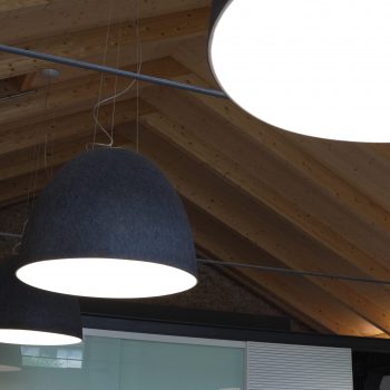 Arredi su misura e comfort acustico