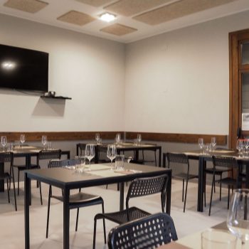 correzione-riverbero-acustico-215139