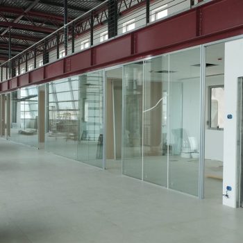 pareti-divisorie-vetrate-per-bovio-ricambi-mantova-210529
