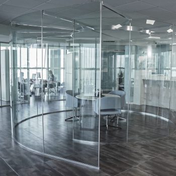 pareti-vetro-curvilinee-215121