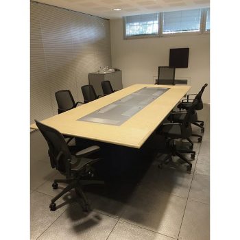 tavolo-tecnologico-210438